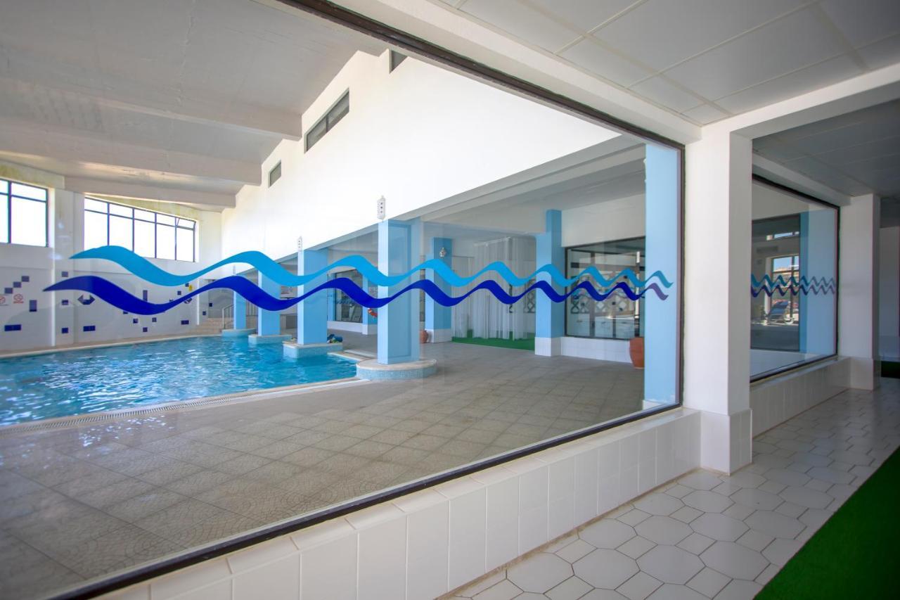 Sea View Apartment - 3 Swimming Pool & Fitness Albufeira Esterno foto