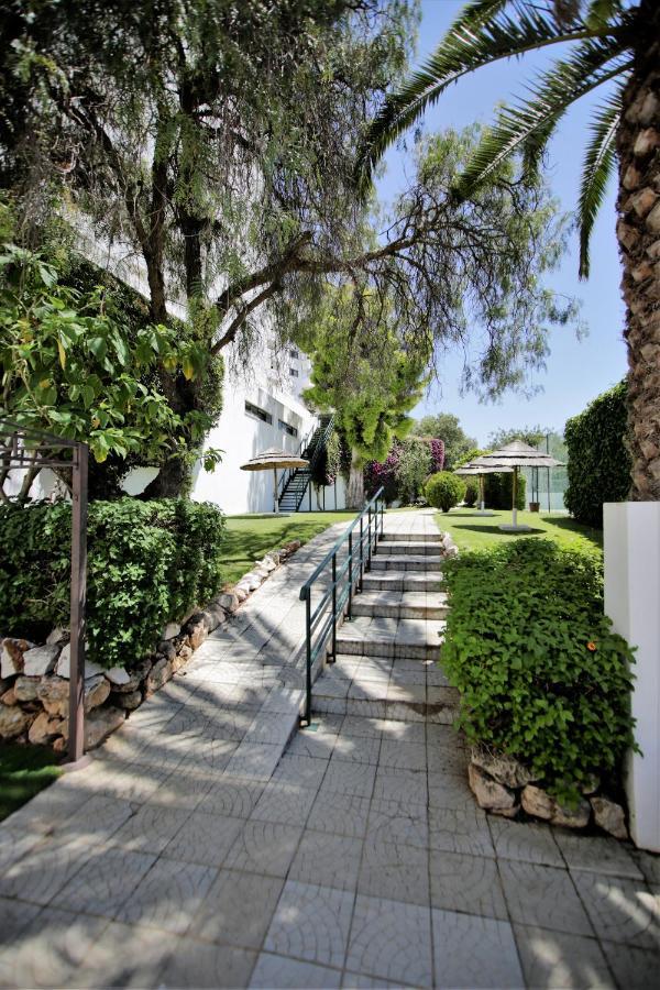 Sea View Apartment - 3 Swimming Pool & Fitness Albufeira Esterno foto